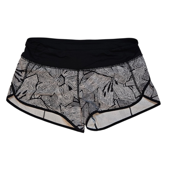 Lululemon Speed Up Low-rise 2.5" Lined Short Dottie Tribe White Black size 8 - Picture 1 of 8